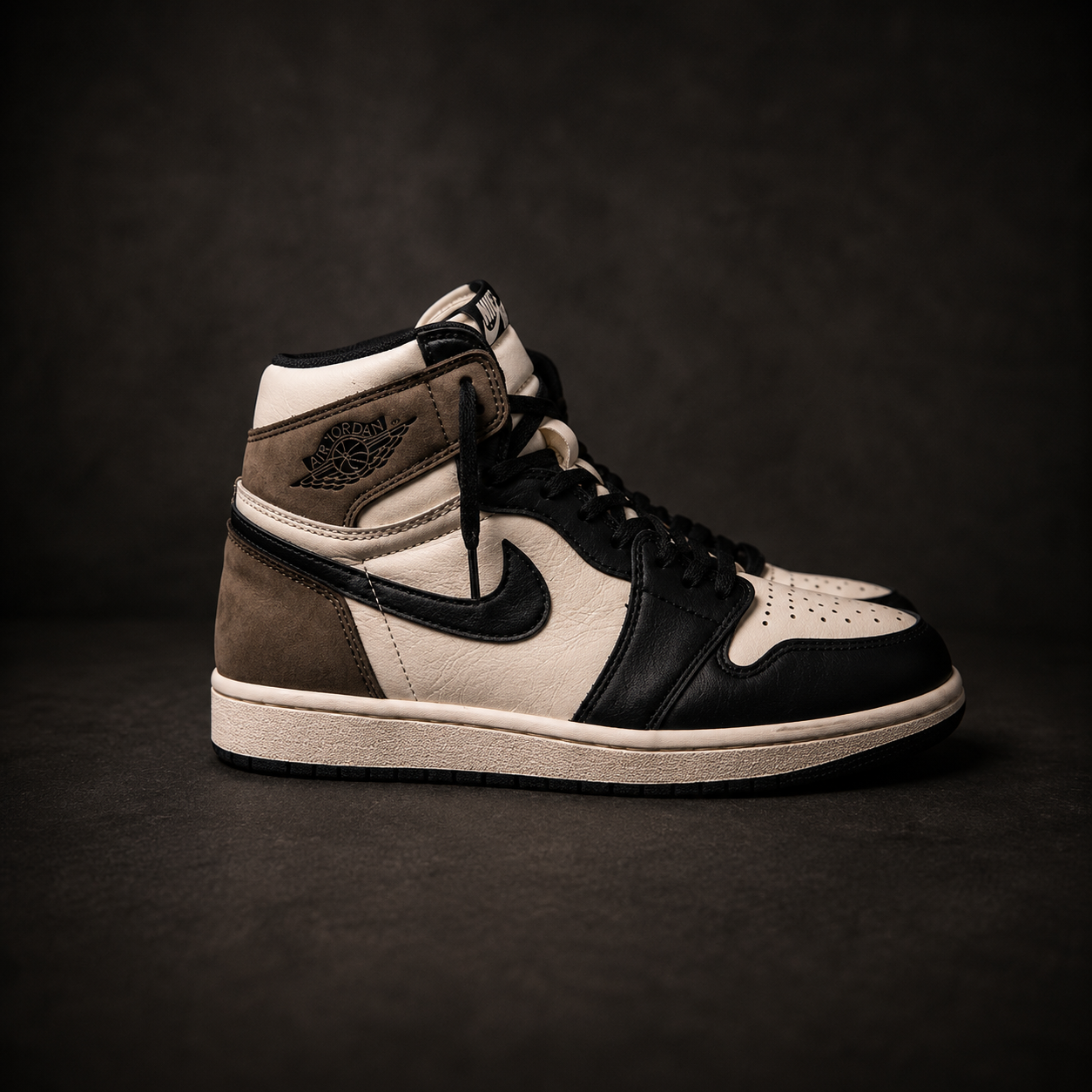 Air Jordan 1 High Mocha Sneakers – Premium Leather High-Top Shoes | Timeless Streetwear Style